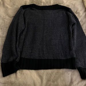 Women’s Loose Fit Sweater